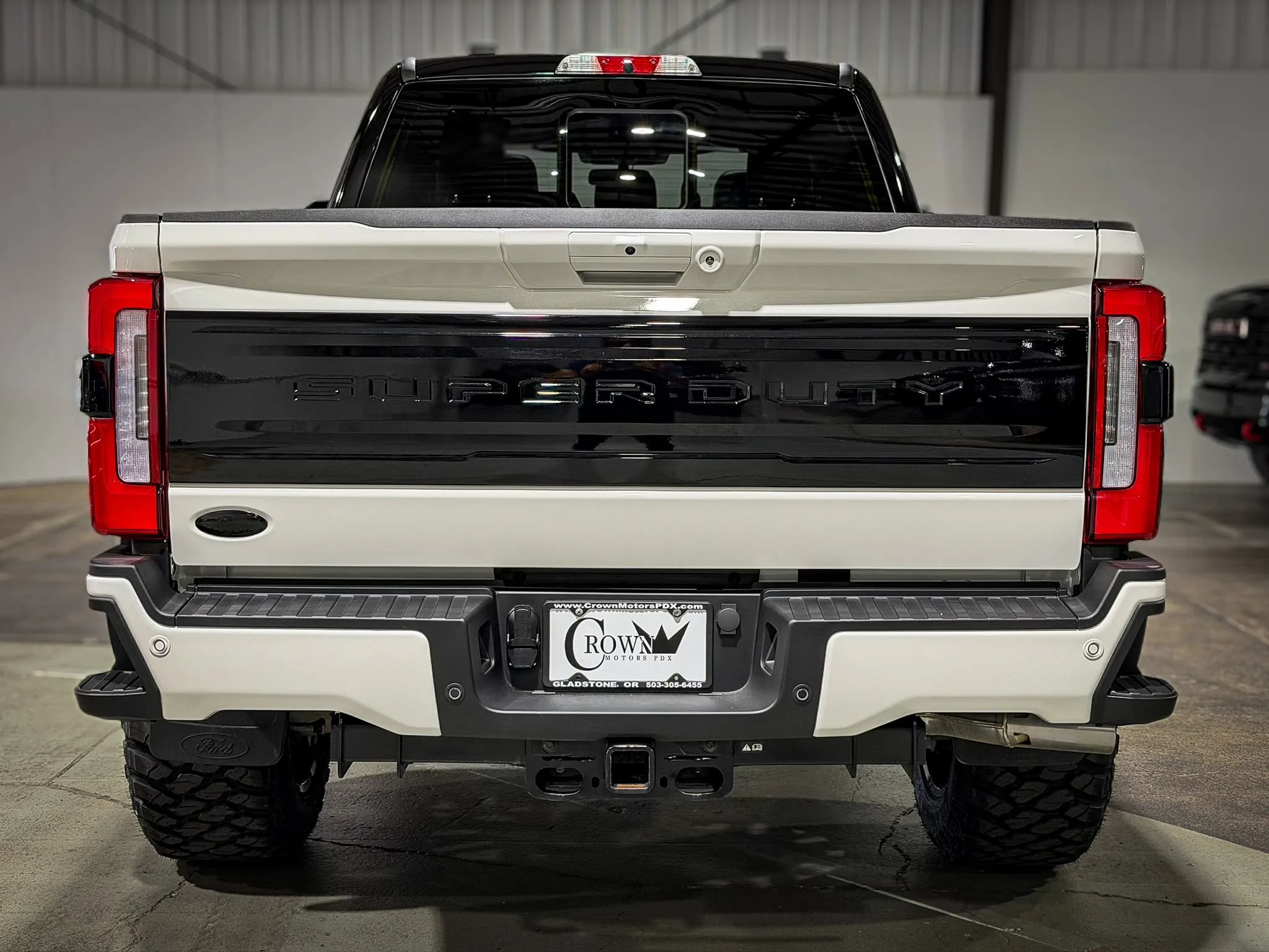 Used 2026 Ford F350 Platinum AWD/4WD image 5