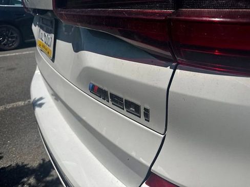 Used 2021 BMW X5 M50i w/ Executive Package AWD/4WD image 8