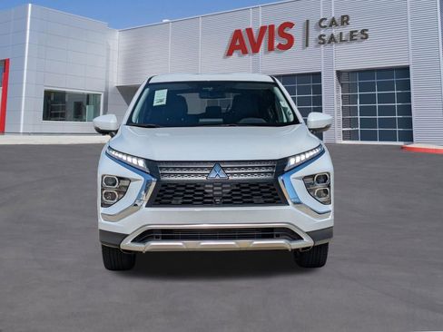Used 2025 Mitsubishi Eclipse Cross AWD image 2