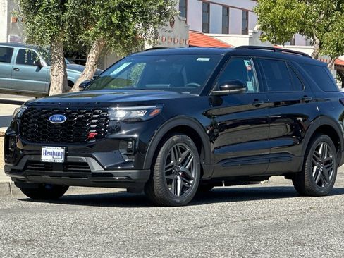 New 2026 Ford Explorer ST AWD/4WD image 8