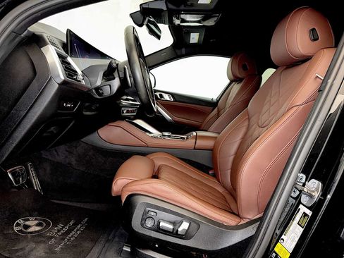 Used 2024 BMW X6 xDrive40i AWD/4WD image 9