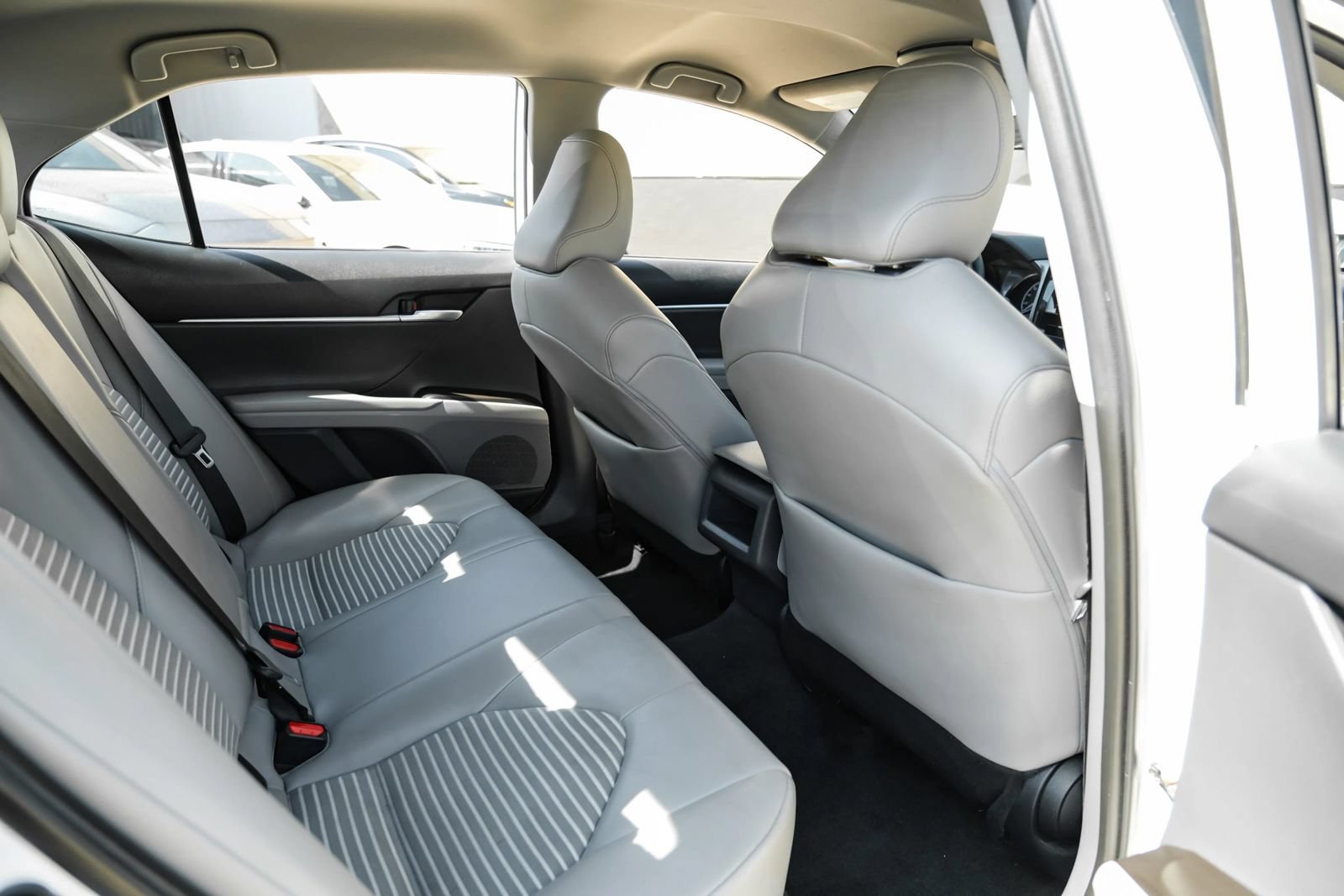 Used 2023 Toyota Camry SE FWD image 34