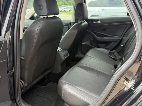 Used 2020 Volkswagen Jetta SEL FWD image 9