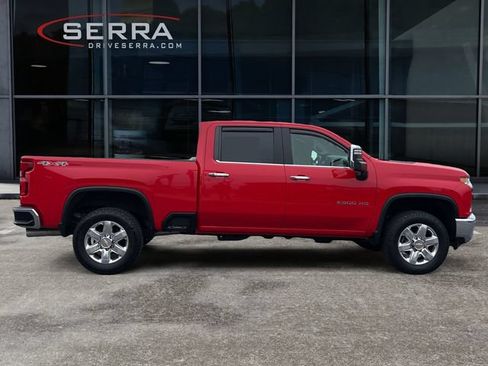 Used 2022 Chevrolet Silverado 2500 LTZ w/ LTZ Premium Package AWD/4WD image 2