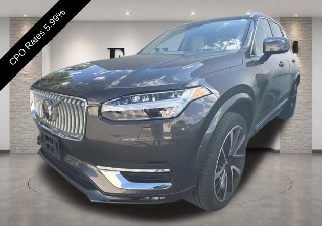 Used 2024 Volvo XC90 B6 Plus AWD/4WD image 1