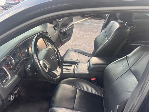 Used 2014 Dodge Charger R/T image 17