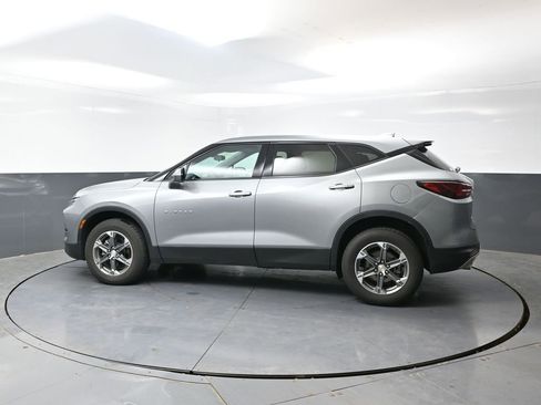 Used 2023 Chevrolet Blazer LT FWD image 10