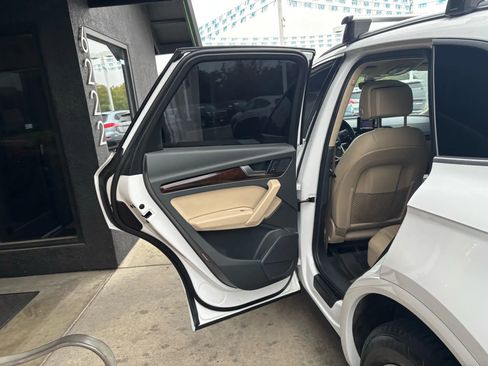 Used 2019 Audi Q5 2.0T Premium image 10