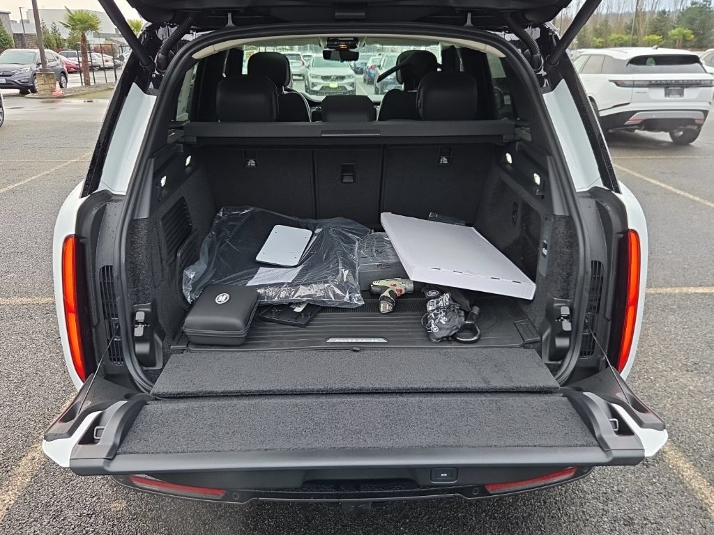 New 2026 Land Rover Range Rover SE AWD/4WD image 16
