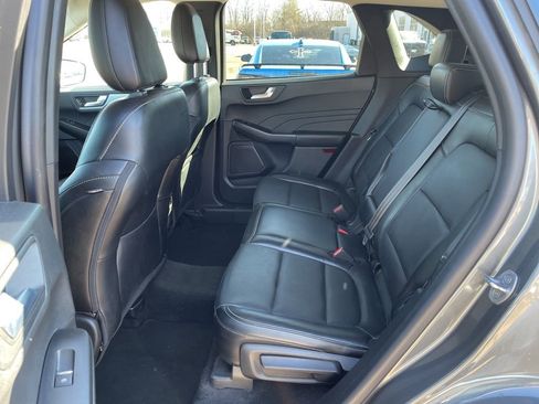 Used 2024 Ford Escape Platinum image 10