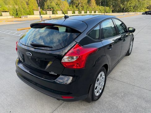 Used 2013 Ford Focus SE FWD image 12