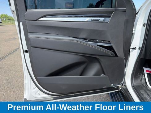 Certified 2025 Cadillac Escalade Sport w/ Touring Package AWD/4WD image 6