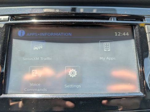 Used 2017 Nissan Rogue SV w/ SV Premium Package AWD/4WD image 23