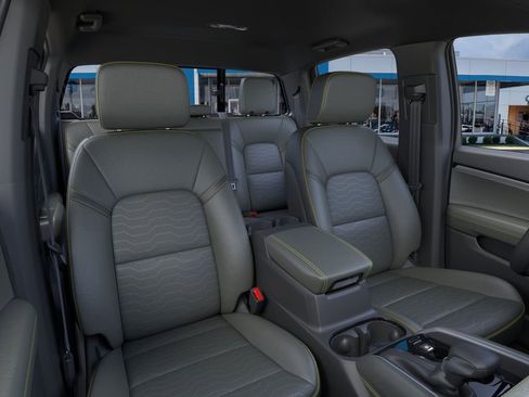 New 2026 Chevrolet Colorado ZR2 w/ Technology Package image 16