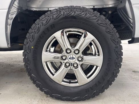 Used 2020 Ford F150 XLT w/ Equipment Group 302A Luxury AWD/4WD image 36