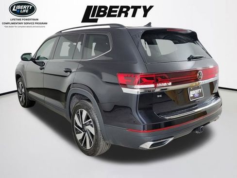 Used 2024 Volkswagen Atlas SE AWD/4WD image 5