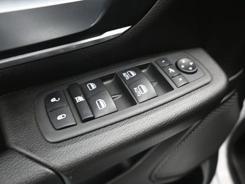 Used 2023 RAM 1500 Lone Star AWD/4WD image 13