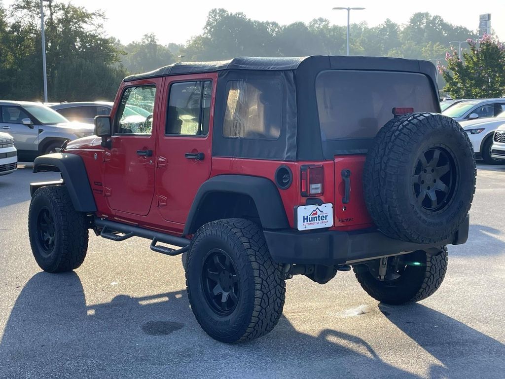 Used 2018 Jeep Wrangler Unlimited Sport S AWD/4WD image 23