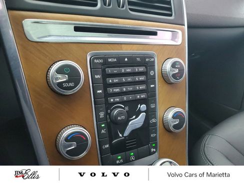 Used 2017 Volvo XC60 T5 Inscription FWD image 29