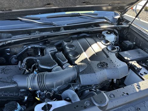 Used 2023 Toyota 4Runner TRD Off-Road Premium image 32