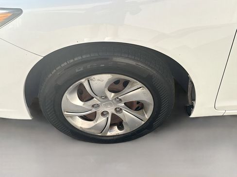 Used 2015 Honda Civic LX image 33