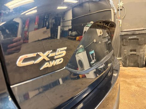 Used 2019 MAZDA CX-5 Touring image 27