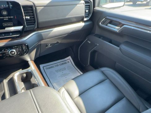 Certified 2025 GMC Sierra 1500 Elevation w/ Elevation Premium Package AWD/4WD image 16