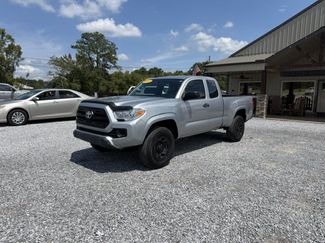Used 2017 Toyota Tacoma SR RWD video 1