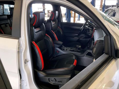 Used 2024 Ford Ranger Raptor image 9