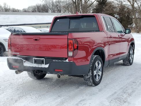 Certified 2025 Honda Ridgeline RTL image 3