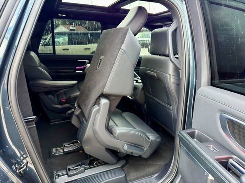 Used 2025 Ford Expedition Max Platinum w/ Stealth Appearance Package AWD/4WD image 12