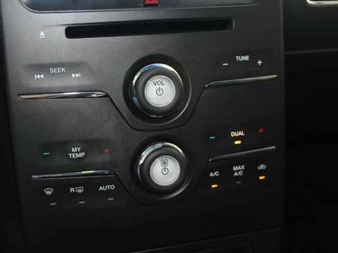 Used 2019 Ford Flex SEL w/ Equipment Group 202A image 38