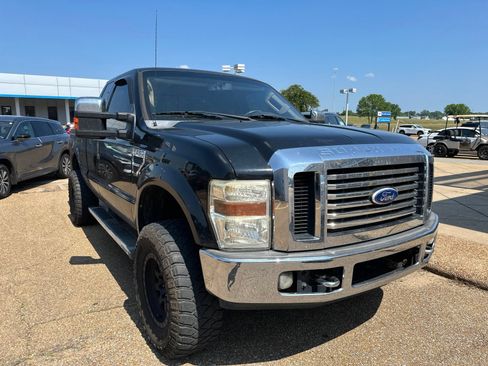 Used 2010 Ford F250 4x4 SuperCab Super Duty image 3