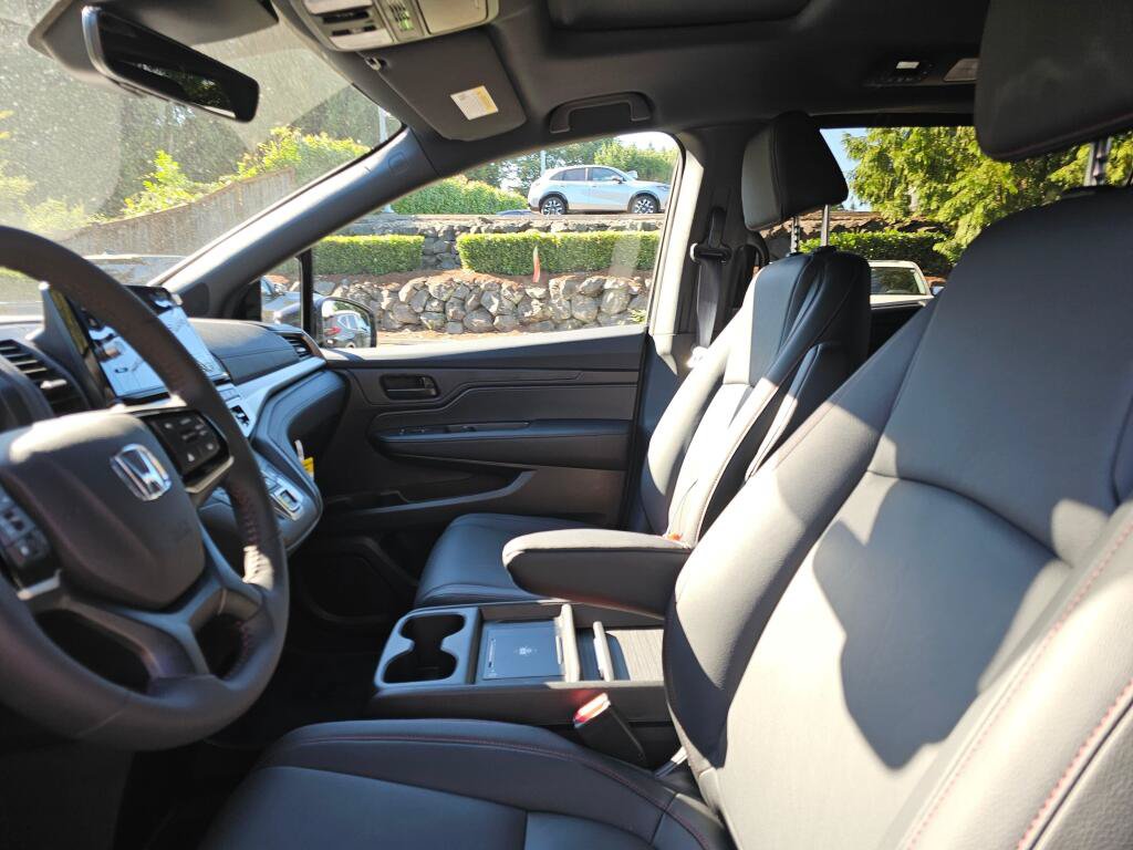New 2026 Honda Odyssey Sport-L image 25
