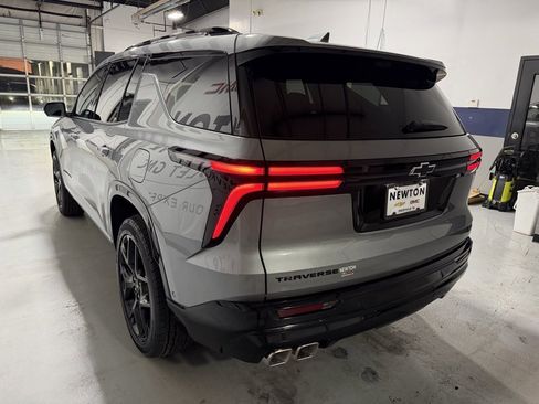 New 2026 Chevrolet Traverse RS w/ LPO, Floor Liner Package image 33