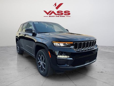 New 2025 Jeep Grand Cherokee Limited AWD/4WD image 1