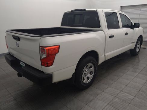 Used 2019 Nissan Titan S AWD/4WD image 9