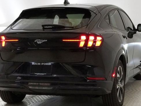 New 2023 Ford Mustang Mach-E Premium image 4