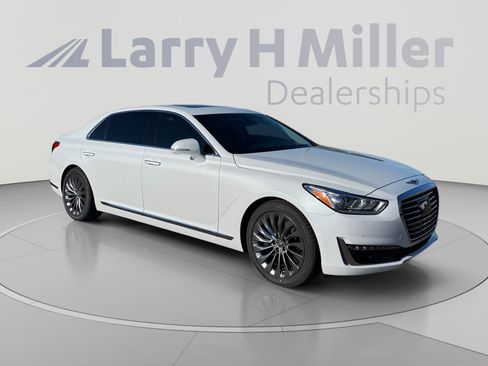 Used 2019 Genesis G90 3.3T Premium RWD image 7