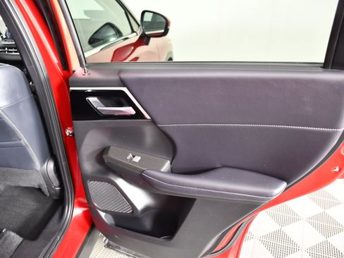 Used 2024 Mitsubishi Outlander SE AWD/4WD image 41