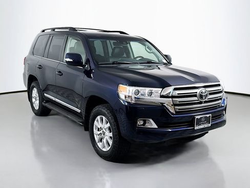 Used 2019 Toyota Land Cruiser AWD/4WD image 3