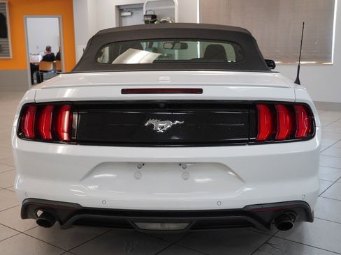 Used 2020 Ford Mustang Premium RWD image 10