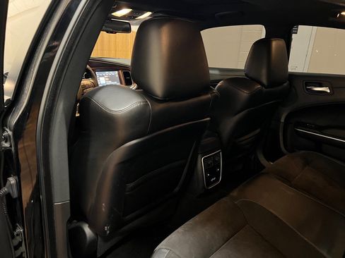 Used 2022 Dodge Charger Scat Pack w/ Plus Group image 32