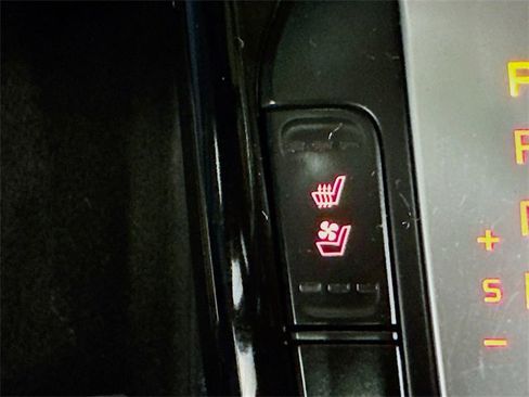 Used 2023 Kia Forte GT-Line w/ GT-Line Premium Package image 25