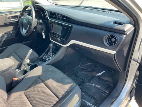 Used 2017 Toyota Corolla iM w/ All-Weather Mat Package FWD image 38
