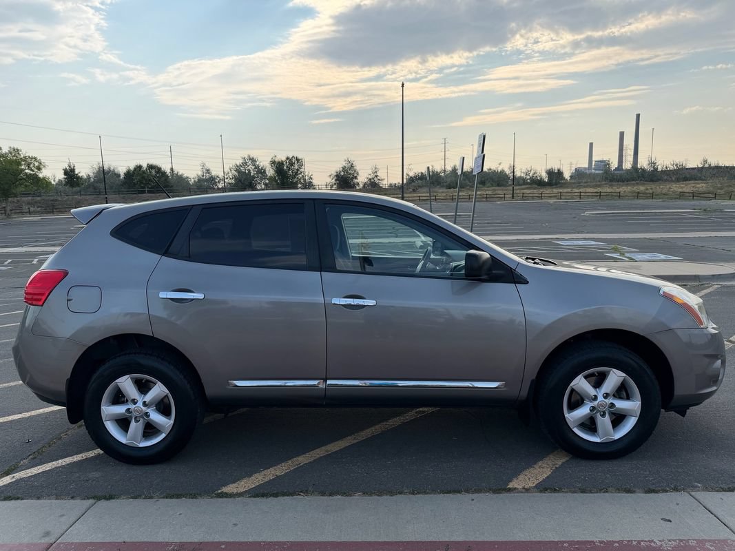 Used 2012 Nissan Rogue S w/ Special Edition Pkg AWD/4WD image 4
