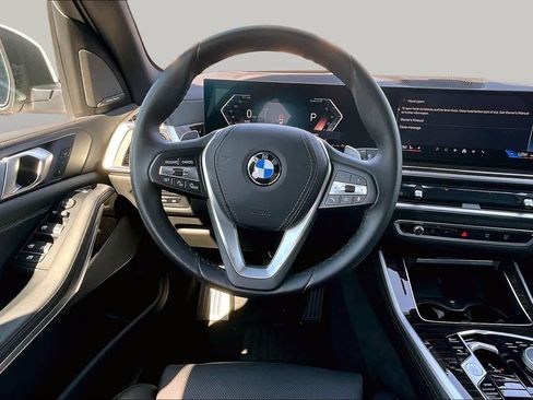 Used 2026 BMW X5 sDrive40i RWD image 5