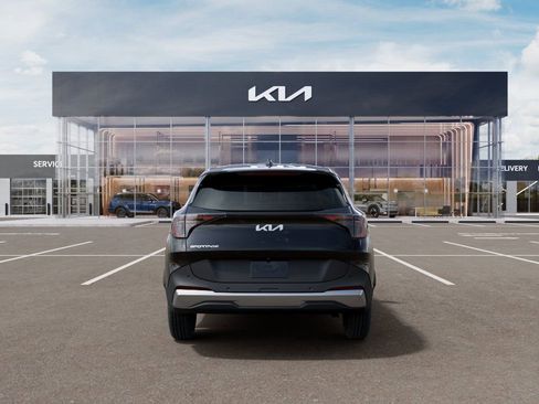 New 2026 Kia Sportage LX FWD image 5