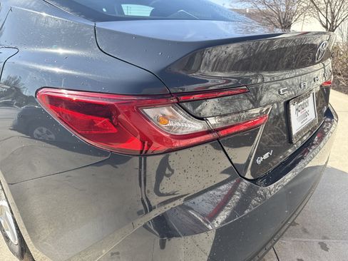 Used 2025 Toyota Camry LE image 13