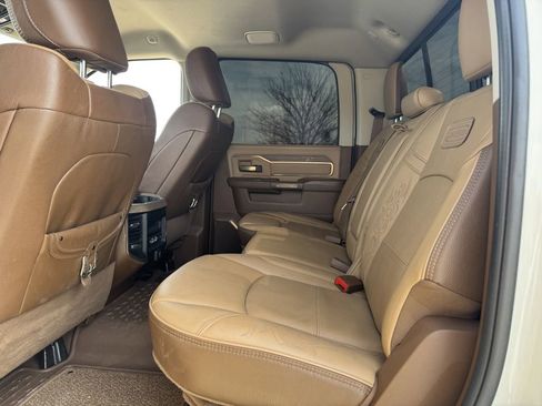 Used 2024 RAM 3500 Limited w/ Towing Technology Group image 30